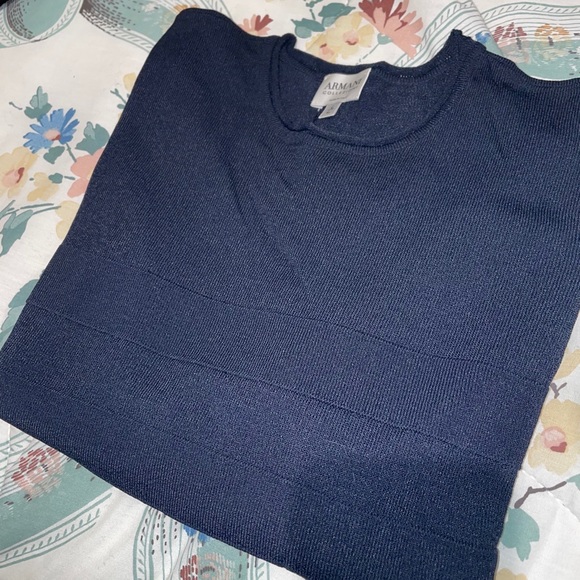 Armani sheer navy top - Picture 5 of 6